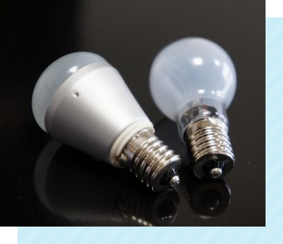 LED電球と電球イメージ
